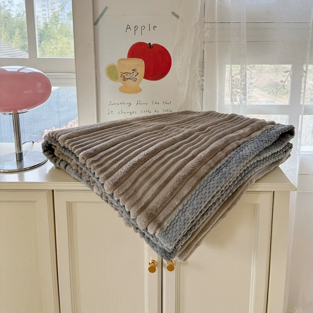 

Thickened Winter Blanket Warm Fluffy Wool Leisure Blanket Home Thick Soft Bed Cover Knee for Office Sofa Coral Fleece Bedding