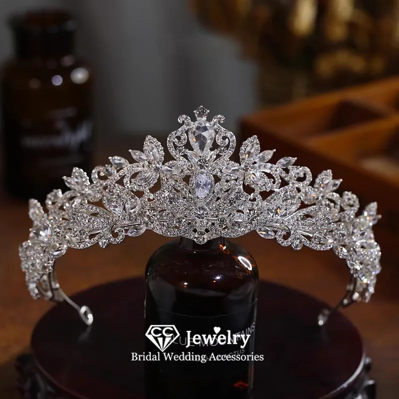 

CC Luxury Crowns Women Accessories Wedding Events Bridal Dress Engagement Separable Diadmes Three Style Crystal Coronets AN509