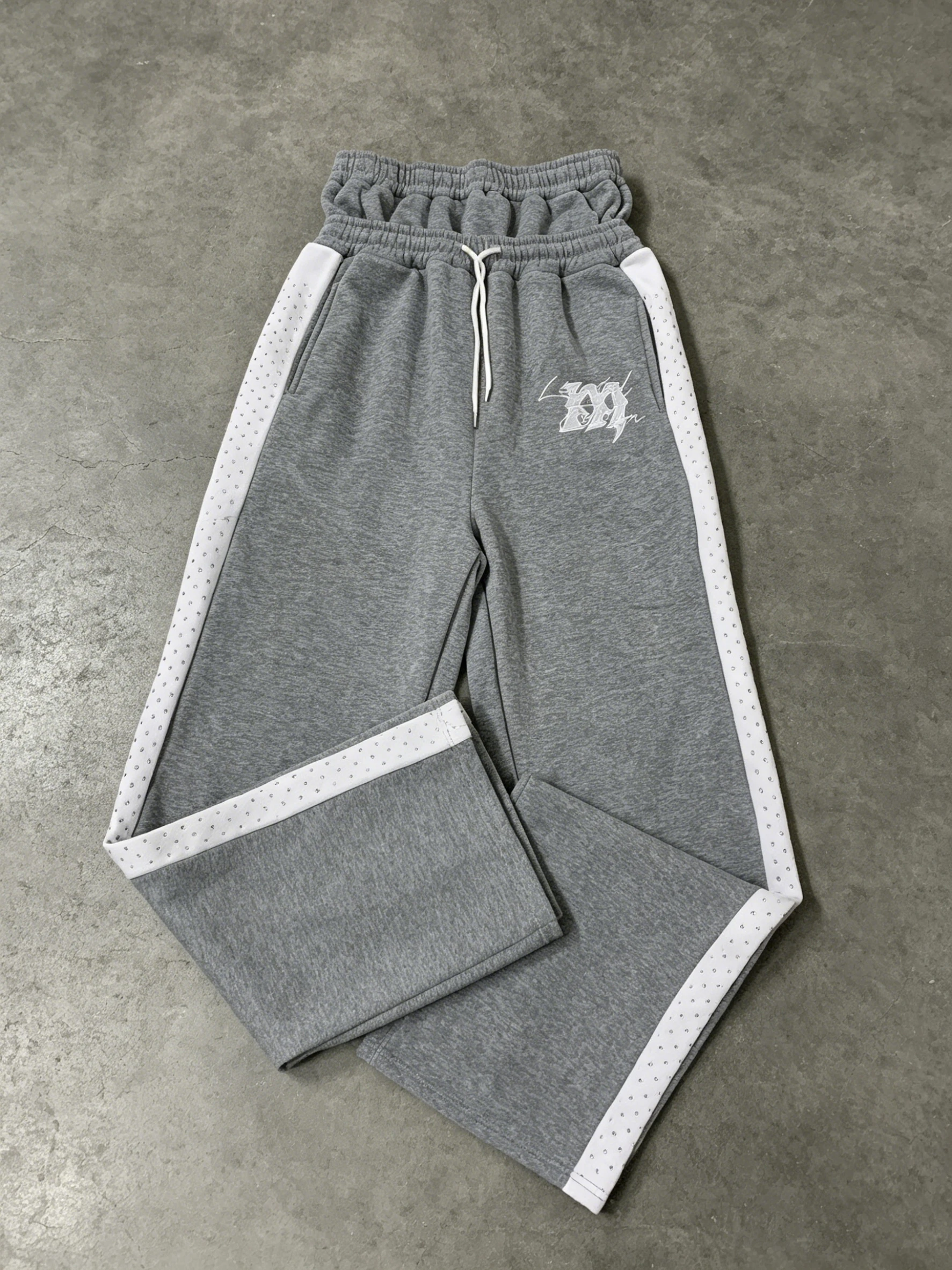American Retro Fake Two-piece Design Loose Embroidery Hot Diamond Pants Trendy Versatile High Street Classic Unisex Casual Pants