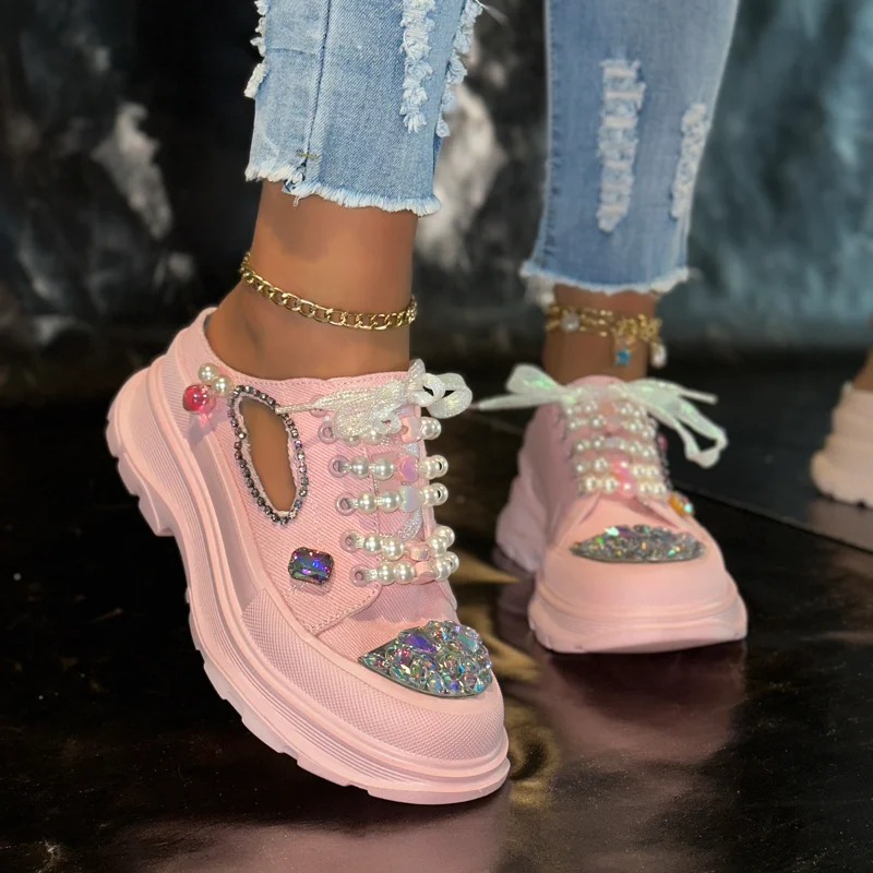 

Women's Luxury Sports Shoes Designer Slipper Platform Mules Flat Sandal Sweet Casual Lace Up Pearl Crystal Shallow Ladies Shoes