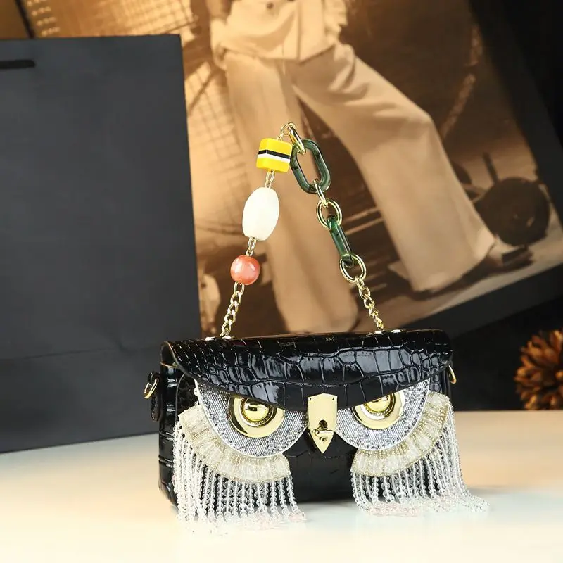 

2025 Owl Eyes One Shoulder Women's Bag Chain Portable Steamed Crystal Bun Mask Removable Dinner Bag