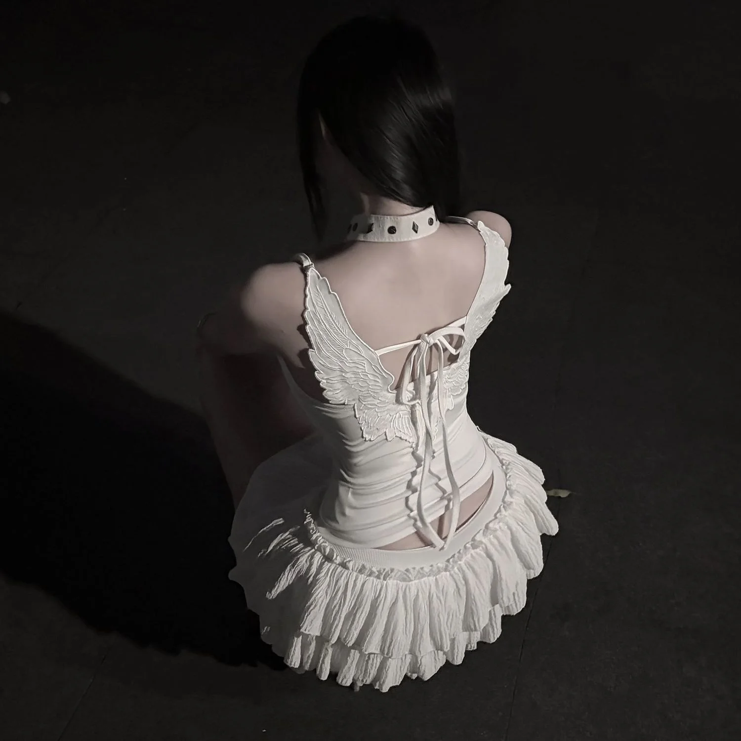 Y2K Gothic Women Spaghetti Strap Cami Top 3D Embossed Angel Wings Embroidery Vest Sexy Slim Backless Short Vest Club Outfits