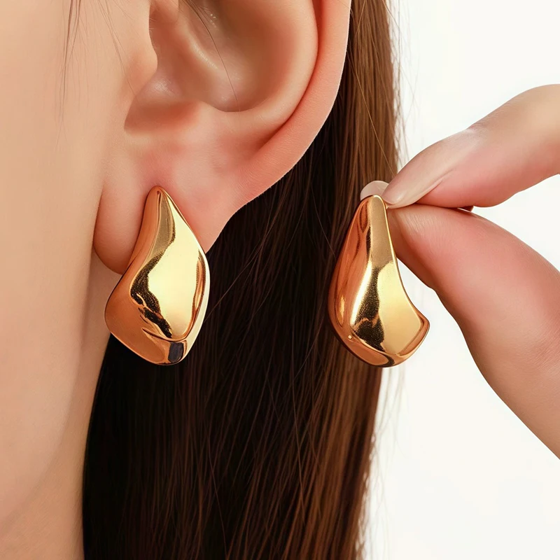 Retro Chunky C Shape Earrings for Women Irregular Personality Geometry Drop Earrings European Simple Golden Silver Color Jewelry