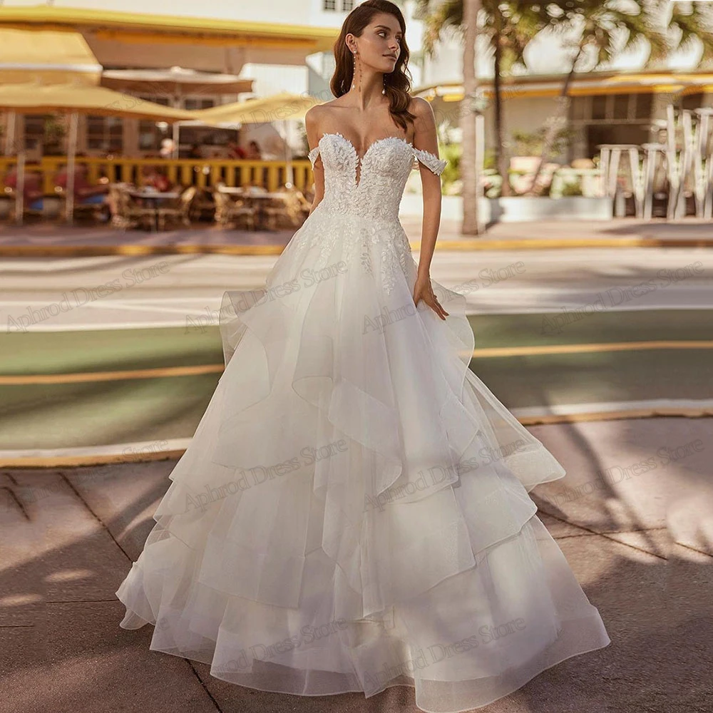 

Classic Wedding Dresses Luxury Bridal Gowns A-Line Tulle Tiered Bridal Gowns Lace Appliques Off The Shoulder Vestidos De Novia