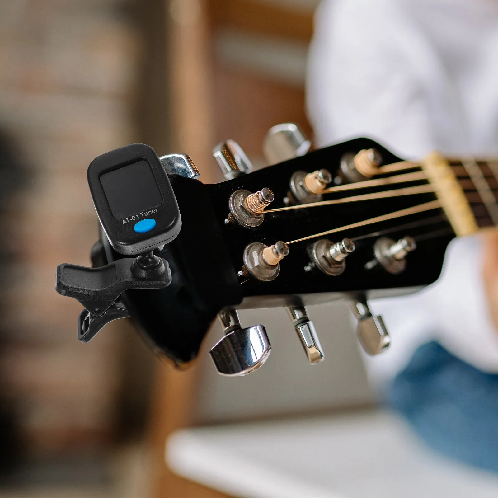 Universal Tuner for Guitar Violin Ukulele Bass Compact Clip-on Design Non-Slip Clamp Portable Music Instrument Tuning