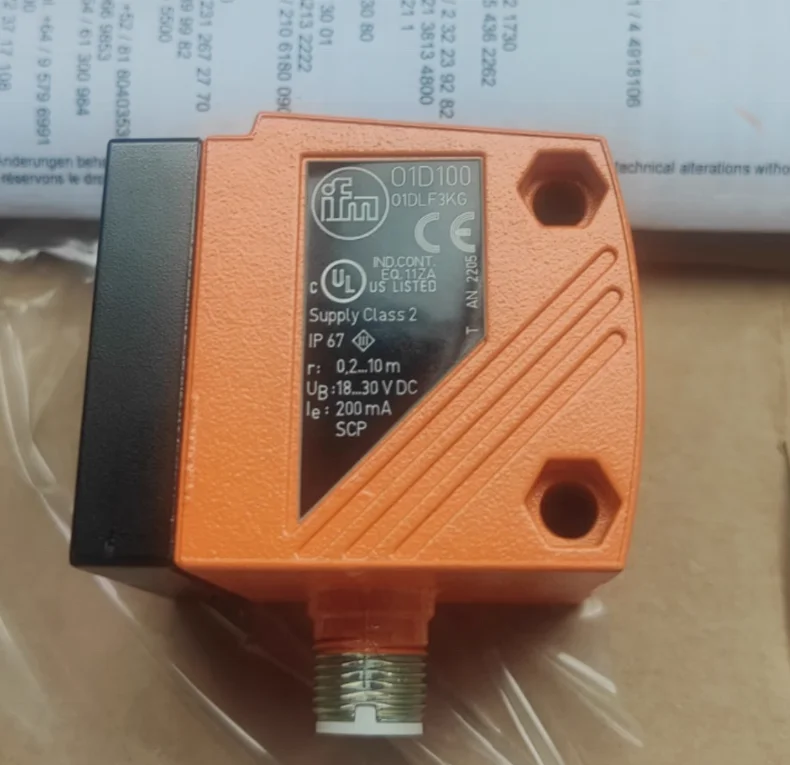 IFM Photoelectric distance sensor  OID200