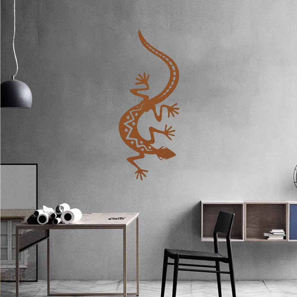 “Enchanting 1pc Metal Gecko Wall Decoration – Add Magic to Your Walls. Captivating 3D Lizard Art. Stylish Room Sculptures