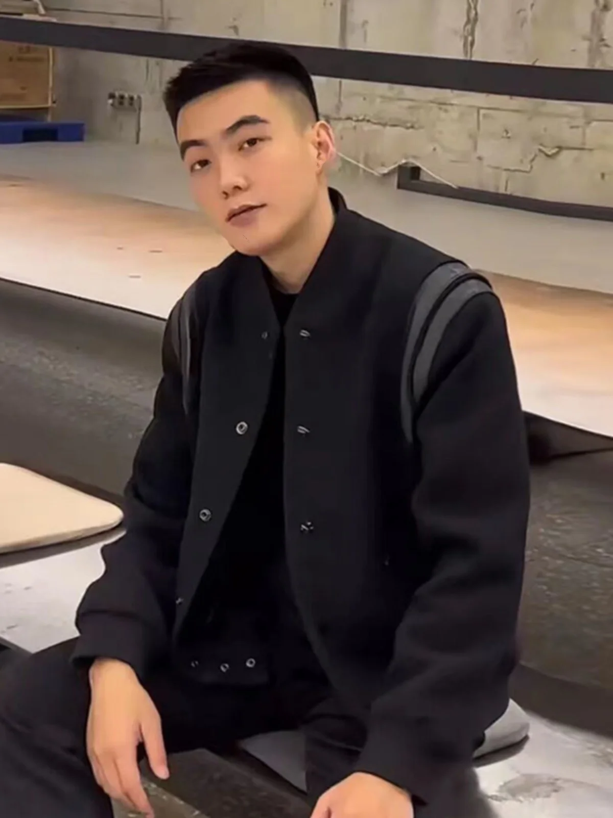 

Autumn Winter Men's Cotton Added Woolen Baseball Jaet Stand Collar Long Sve Faionable Versatile Outerwear Coat