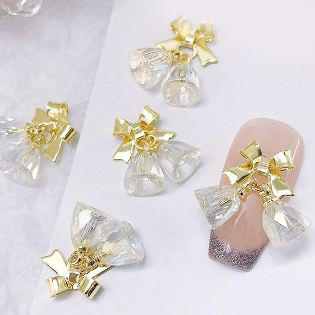 クリスマスネイルチャーム、小さなカラフルな3Dベルとリボンネイルアートデコレーション、DIYマニキュア用クリスマスネイルグリッター、ネイルアート