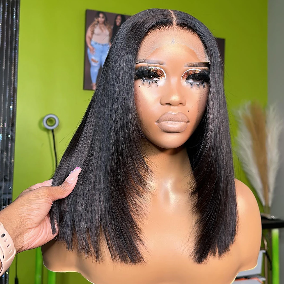 

300 Density Straight Glueless Wear And Go Wig Pre Plucked 13x6/13x4 HD Transparent Lace Front Remy Wig Brazilian 100% Human Hair