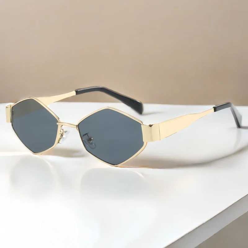 

New diamond shaped sunglasses for women new metal sunglasses small frame Sun Glasses concave design for photography Glasses