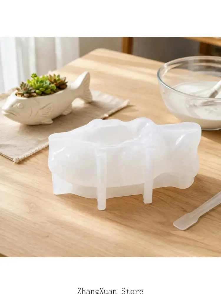Flexible Sea Bass Flowerpot Mould with Head, Tail, and Body Relief, Repeat-Use Craft Tool for Decorative Projects with Three