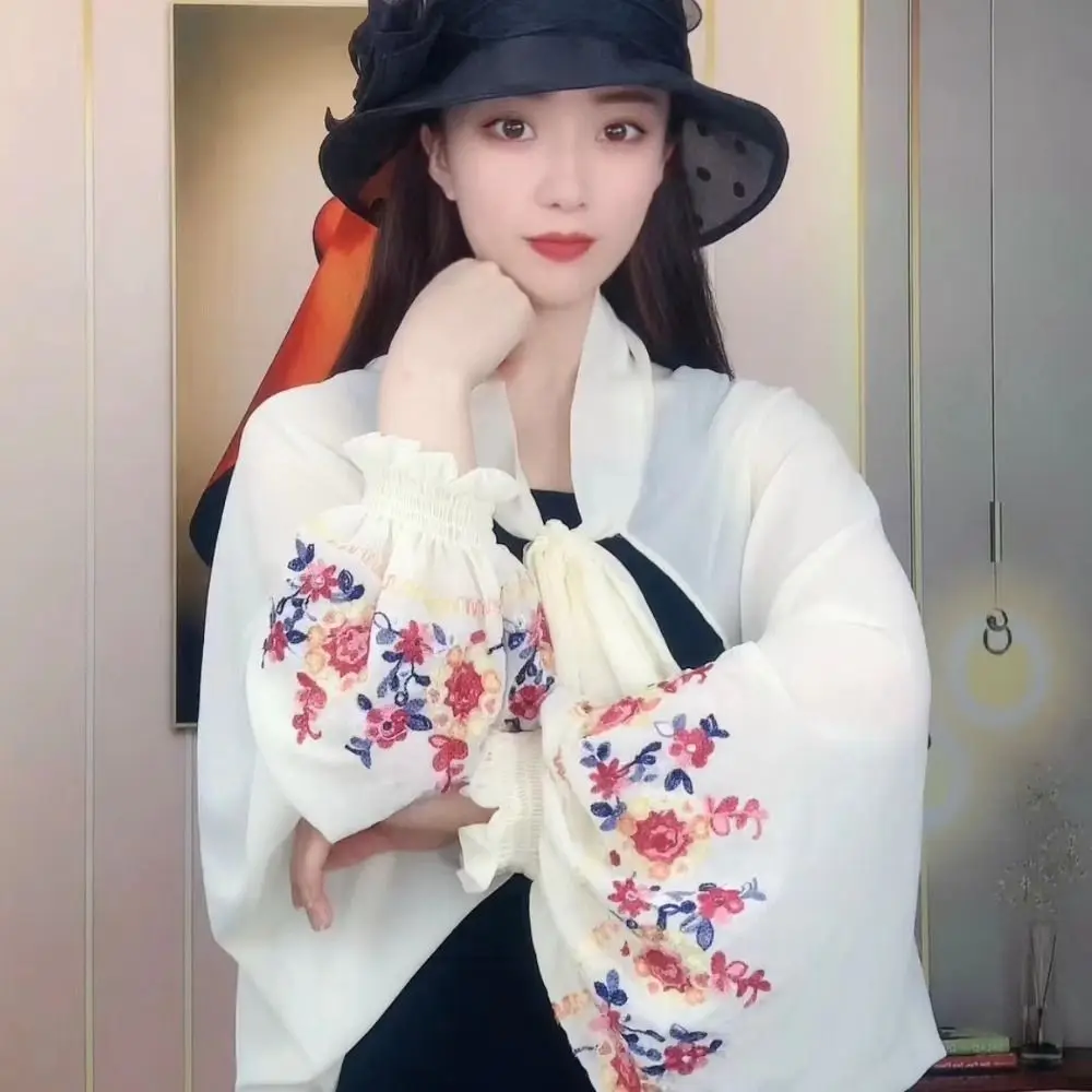 

Fashion Chiffon Sunscreen Shawl Embroidery Thin Tops Long Sleeve Women Cardigan Spring Summer