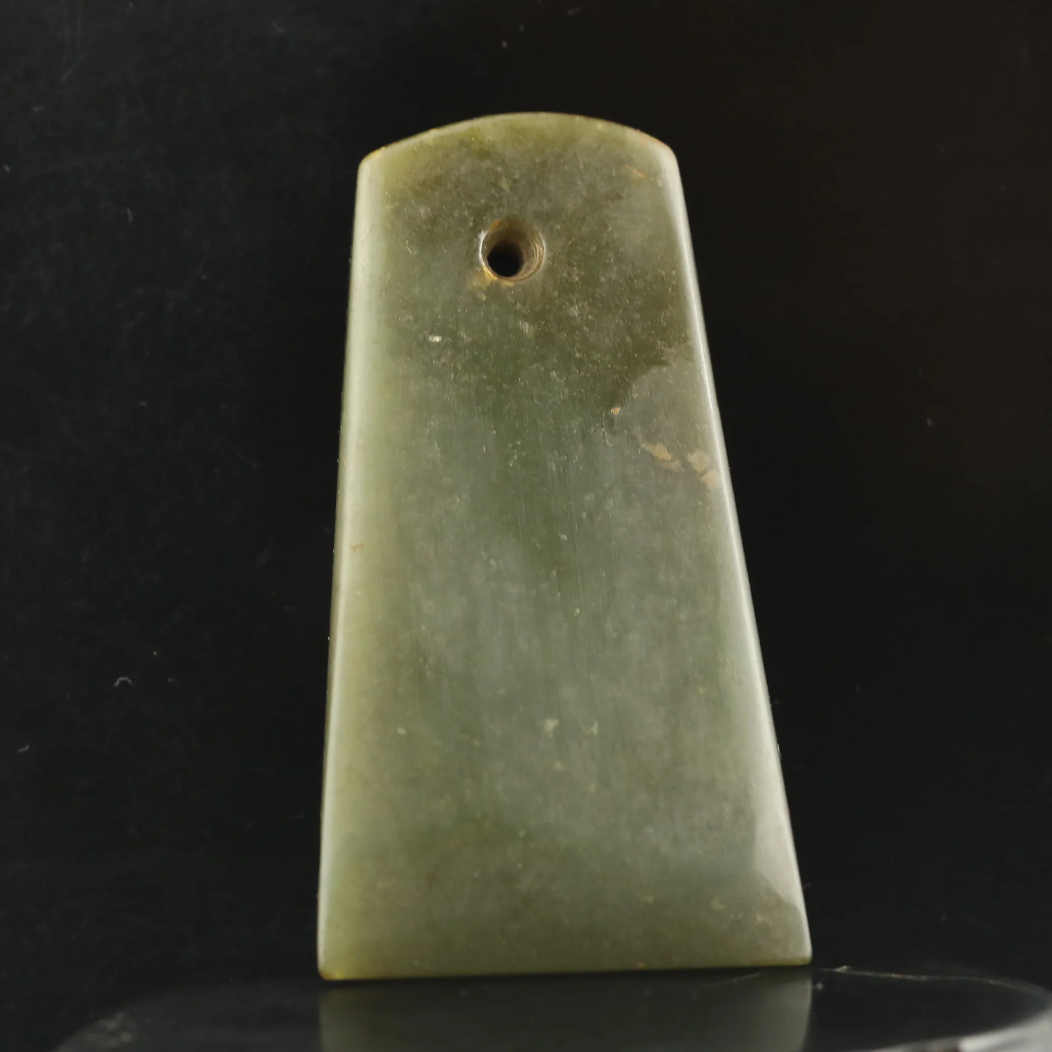 الصين القديمة الطبيعية اليشم الهيتي منحوتة يدويا تمثال الفأس قلادة # 26