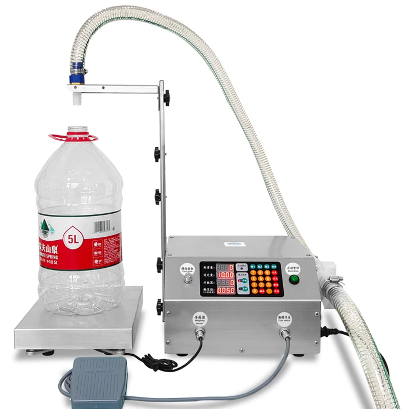 Máquina de llenado de aceite comestible líquido para lavandería líquida cuantitativa totalmente automática tipo pesaje de gran flujo CSY-L36