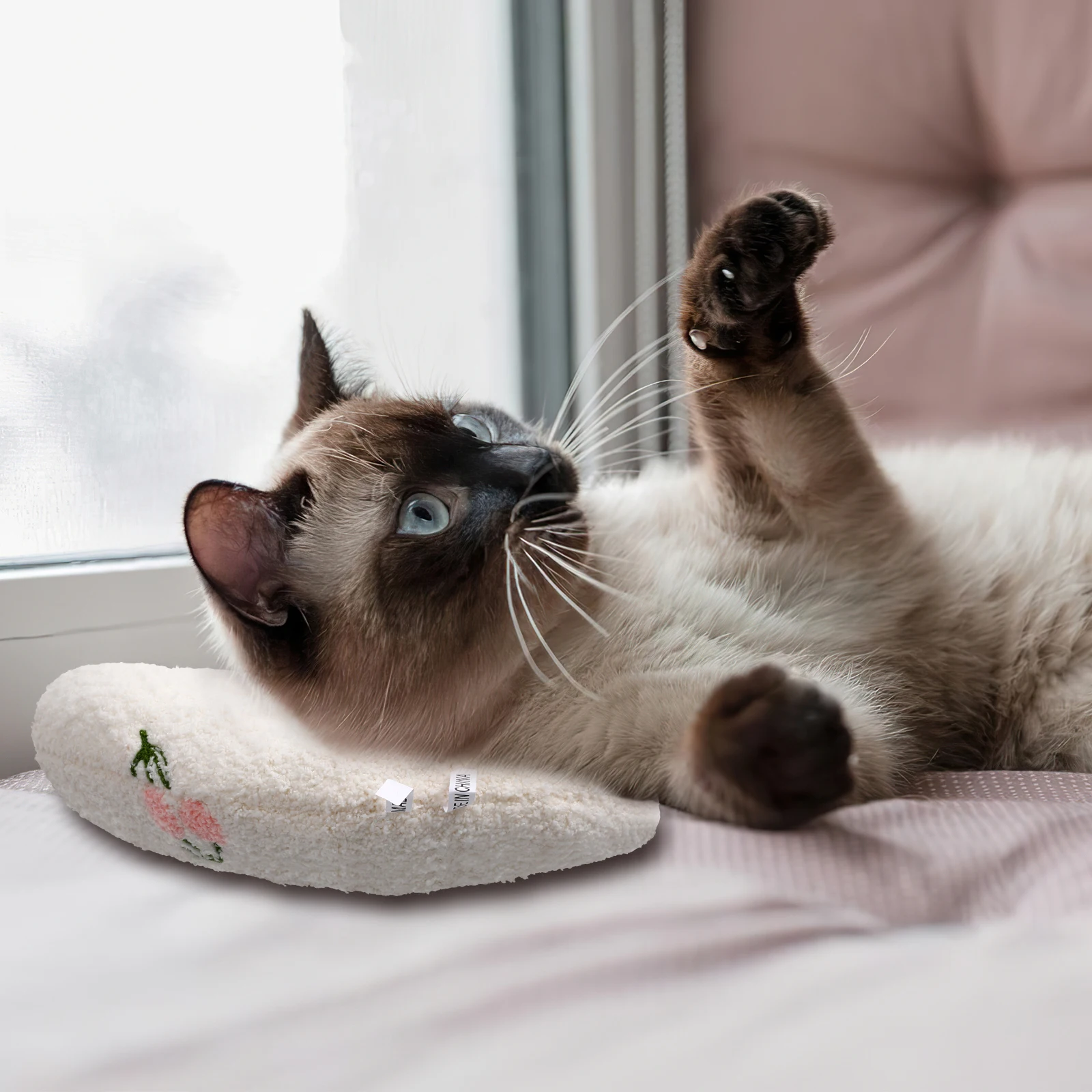 

3pcs Cat Comfortable Pet Cushion For Neck Protection Little Dog Pillow Breathable Sleeping Cushion U-Shape Pet Mat Household
