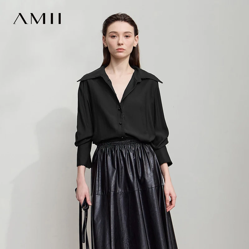 

AMII Minimalist Women's Casual Shirts 2025 Autumn Luxury Turn-Down Collar Black Shirts Round Bead Button Loose Tops 12543099