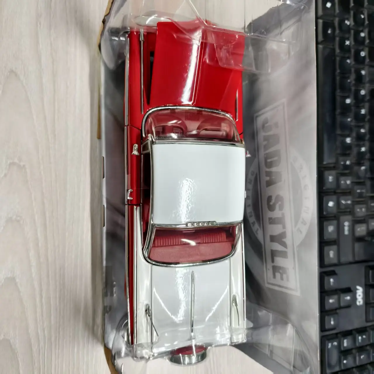 Static Die Casting 1:24 Scale Simulation Chevy Impala Alloy Coupe Collection Memorial Car Model