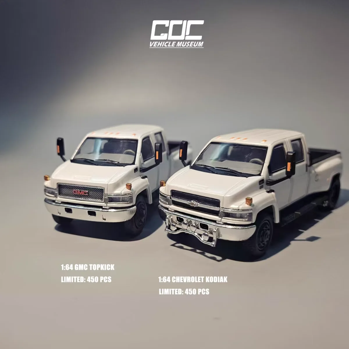 Spot GOC GMC Topkick American Giant Pickup, Chevrolet Kodiak, modelo de coche a escala 1:64