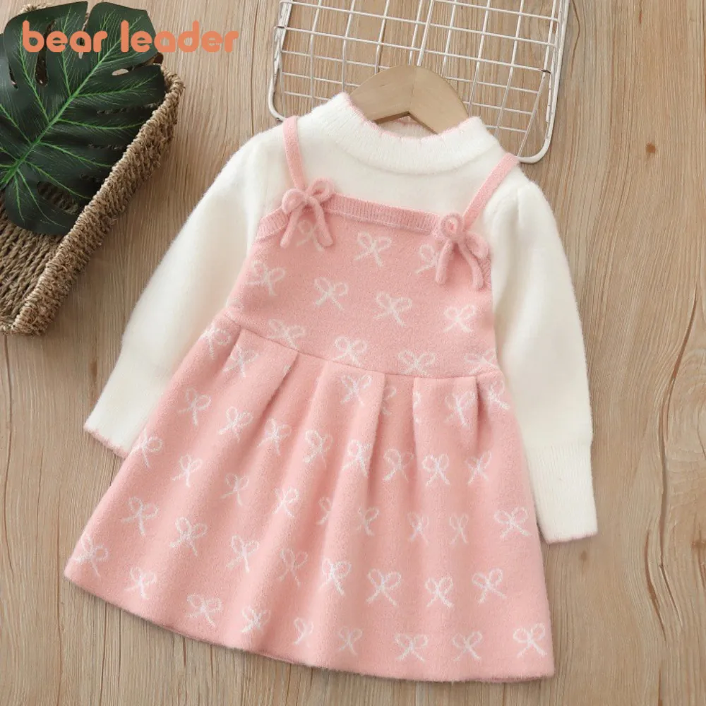 

Bear Leader 2025 Sweet Long Sleeved New Year Christmas Children's Clothing Autumn and Winter Warm Bow Print Girls' Knitted Dress