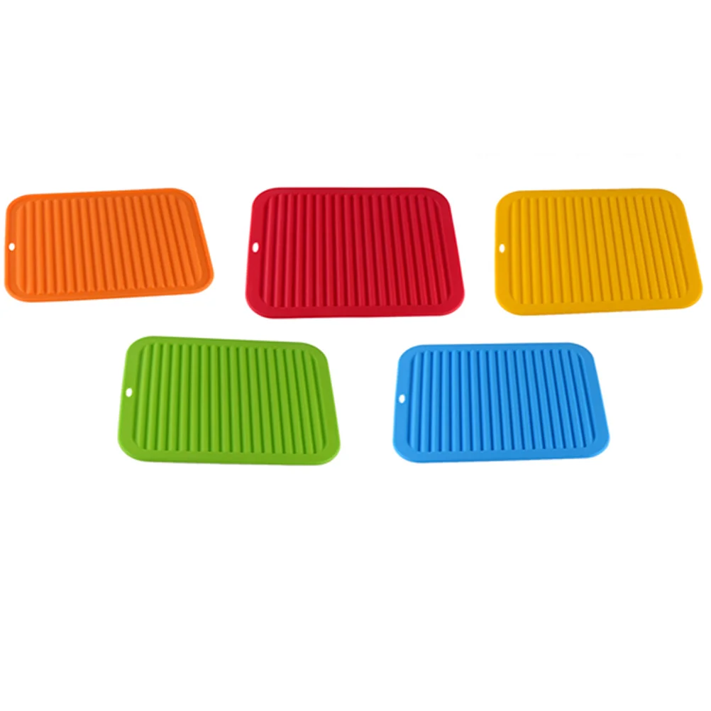 

Silicone Heat Resistant Insulation Mat Yellow Wave Pattern Kitchen Drying Rack Dish Drainer Protector Non Slip