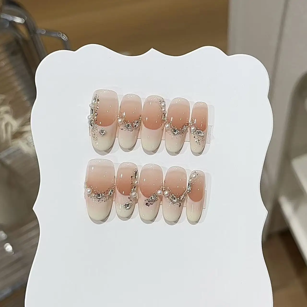 

10 шт., элитные сладкие как ветер, оранжево-розовые с румянами и кремово-белые, трехмерные маленькие бриллианты, французский наконечник ручной работы