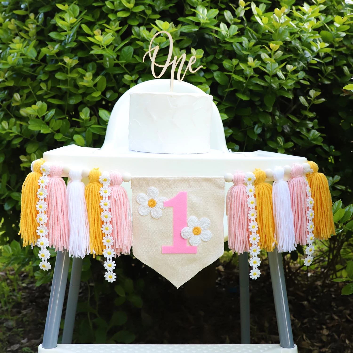 1pc 1. Geburtstag Daisy Hochstuhl Banner Handgemachte Holz Perle Quaste Girlande Dekoration Ersten Geburtstag Party Fotografie Prop