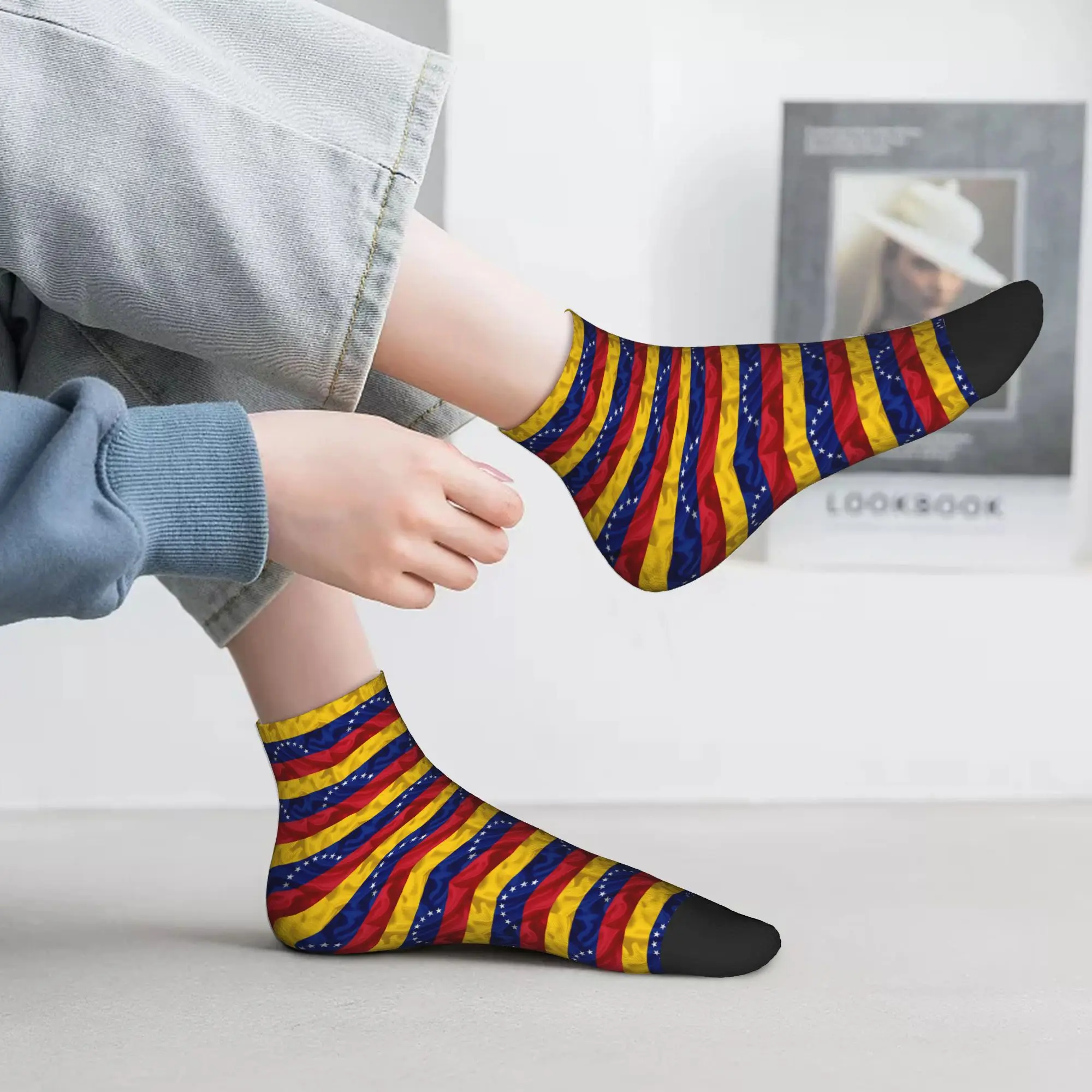 Calzini con bandiera Venezuela Calze Harajuku che assorbono il sudore Calzini per tutte le stagioni Accessori per regali di Natale per uomo e donna
