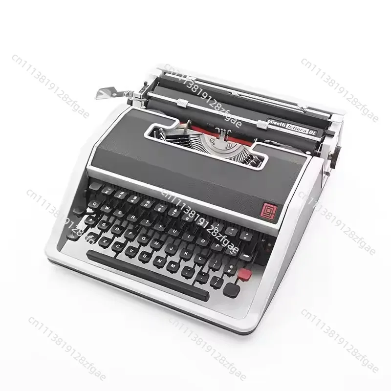 Typewriter Made in Italy Normal Use Retro Collection Artistic Gifts （Not Brand New）