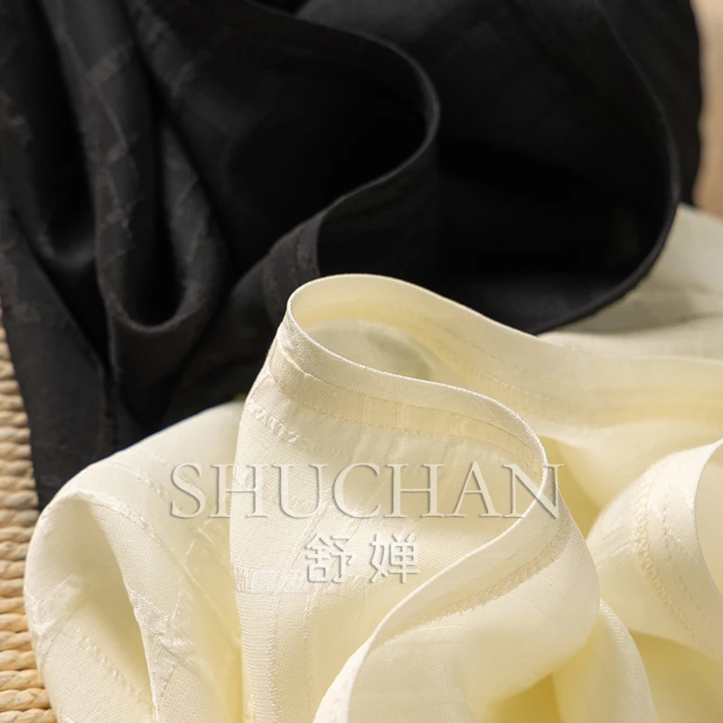 2025 Light Luxury Natural Silk Crown Crepe  Round Neck Short-sleeved Shirt New Women 5Z60 Blouse Women