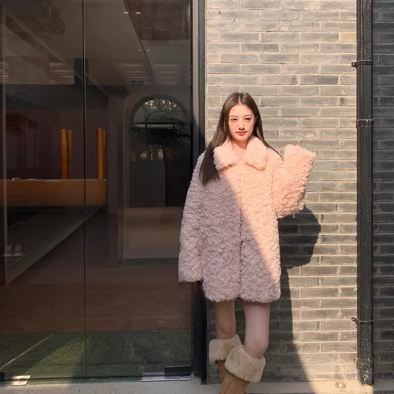 

Розовый искусственный мех, обычный женский осенне-зимний меховой темперамент, удобное и красивое модное нежное покрытие