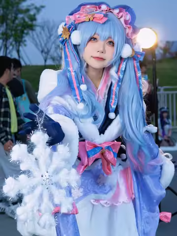 Cosplay Snow Miku Lolita Winter Set Anime and Game Female Costume Suitable for Halloween and Christmas Use