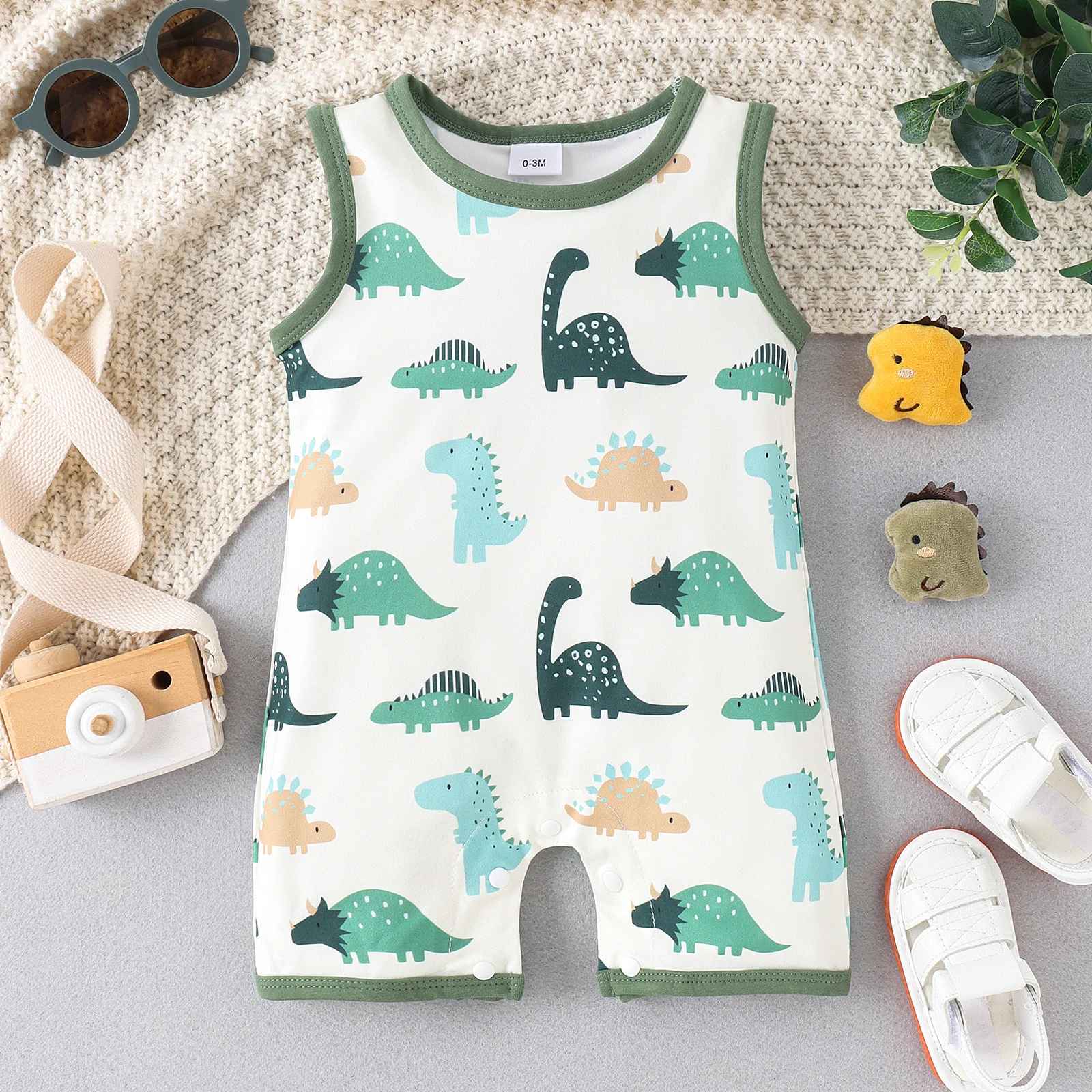 Summer 0-2 Year Old Baby Soft And Comfortable Beautiful Children\'s Fun Fashion Green Dinosaur Print Onesie