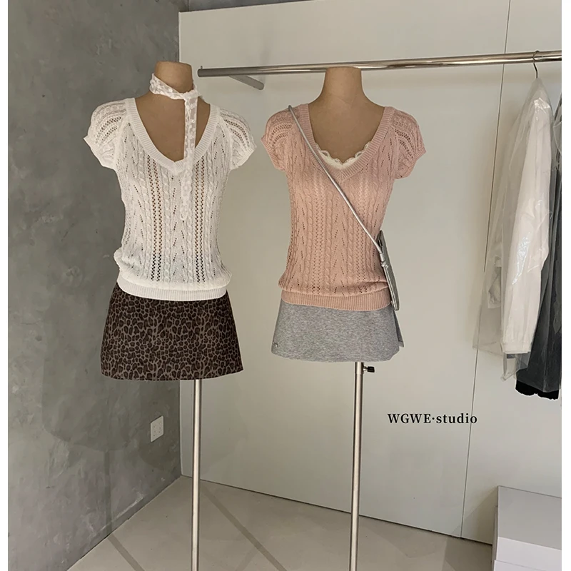 

WGWE8605 Women's Slim Fit Short Sleeve T-Shirt V-Neck Hollow out Knitted Top Casual Style Casual Fashion Spring Summer