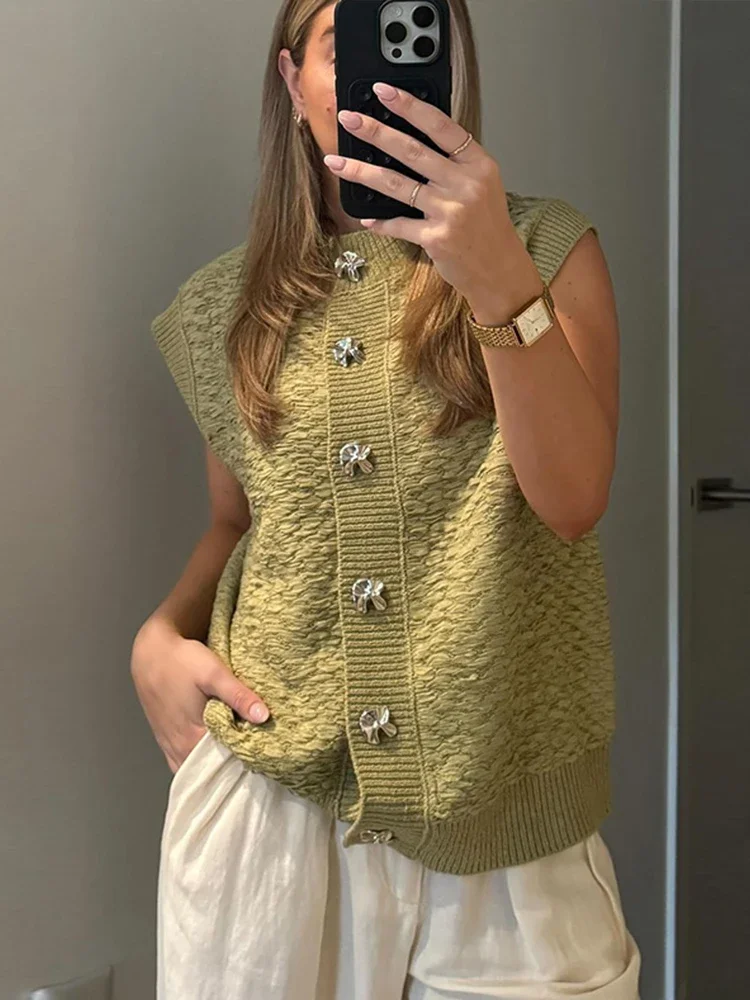 Fashion Avocado Green Knitted Vest For Women New Chic Single Breasted Sleeveless Vest Tops Office Lady Street Classic Waistcoat