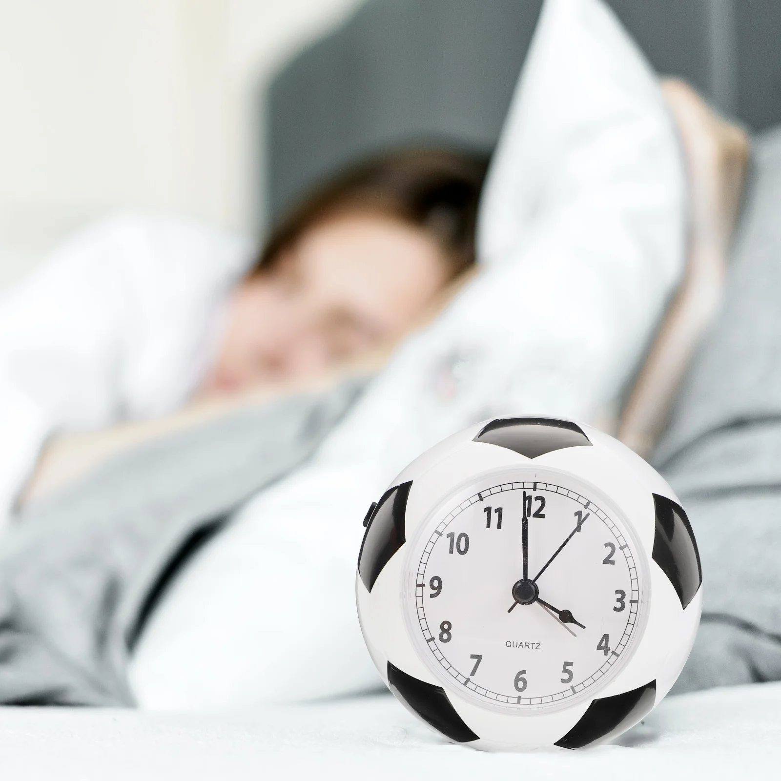 

1pc Football Shape Alarm Premium Plastic Desktop Table Clock For Football Shape Clock Bedroom Home Office Mute Ring Bell