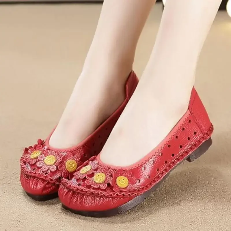 

Spring Summer Genuine Leather Shoes Women Flats Flowers Soft Flat Cow Leather Shoes Black White Yellow Red Plus Size 41 DX418