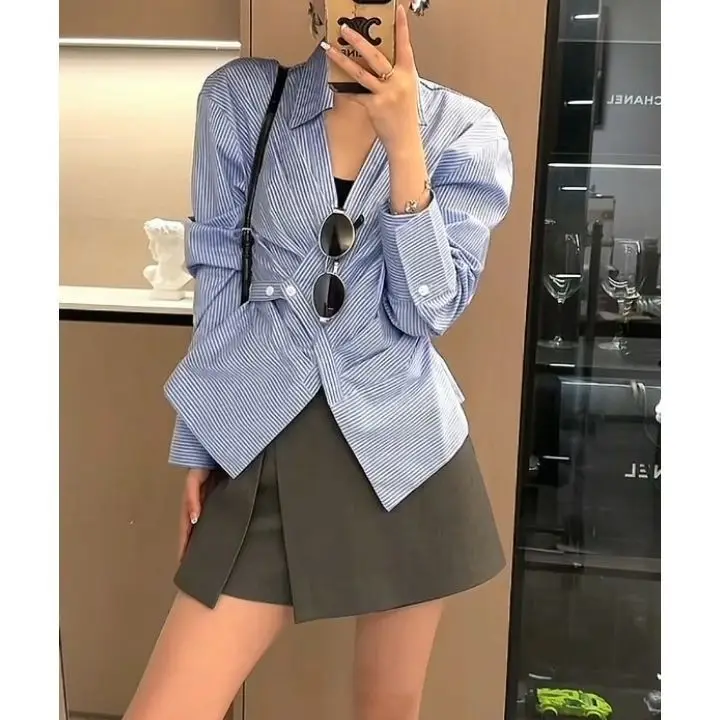 2026 Thin Shirt for Women Turned-Collar Long Sleeve Striped Top Shirt with Elegant Design New Arrival