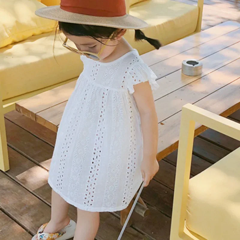 Summer Girls Dress Korean Holiday Casual Solid Color Cute Hollow Flying Sleeve Lace Princess Dress Baby Kids Children\'S Clothing