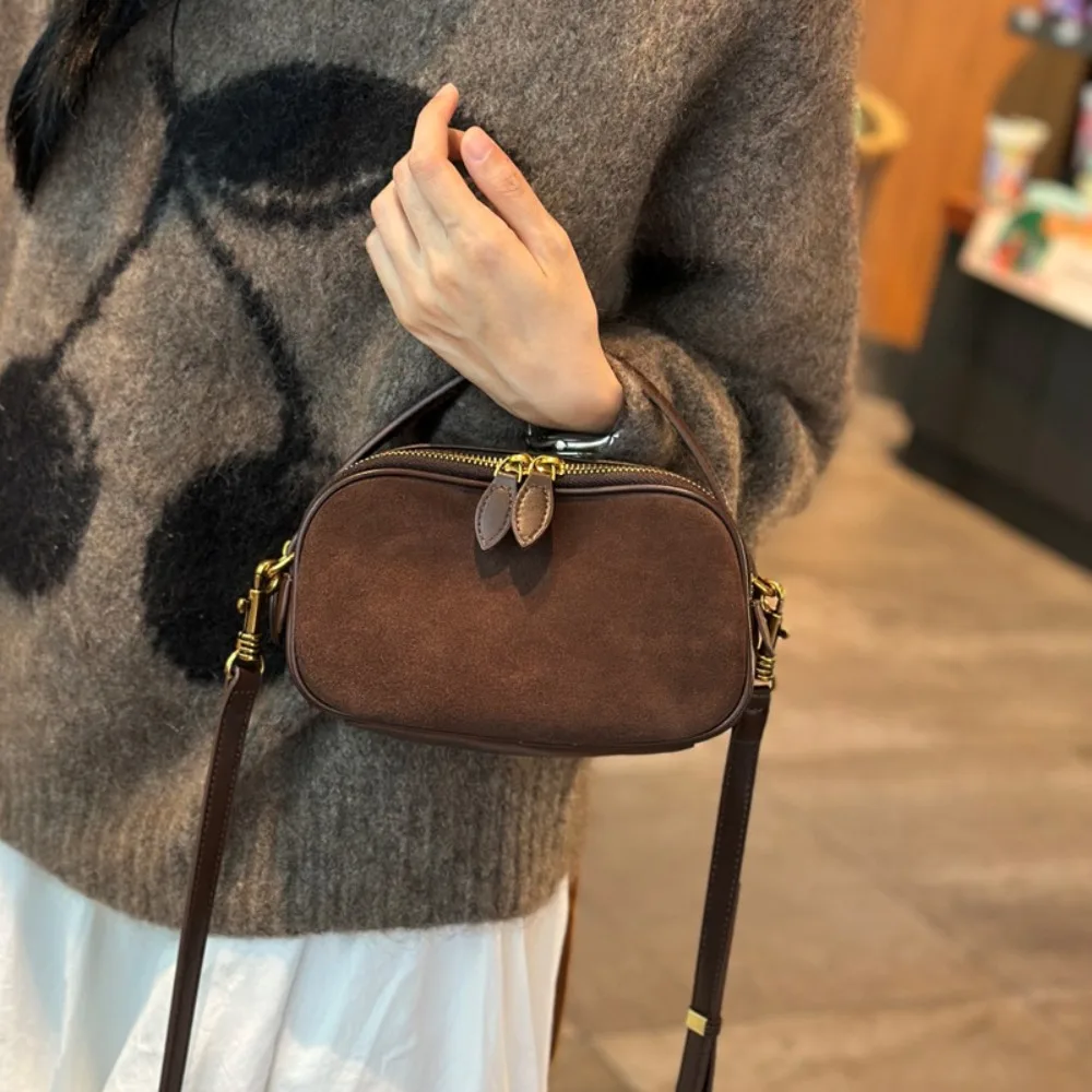 

Women's Suede Fashion Luxury Design Shoulder Bag High Quality Cowhide Material Portable Shoulder Bag