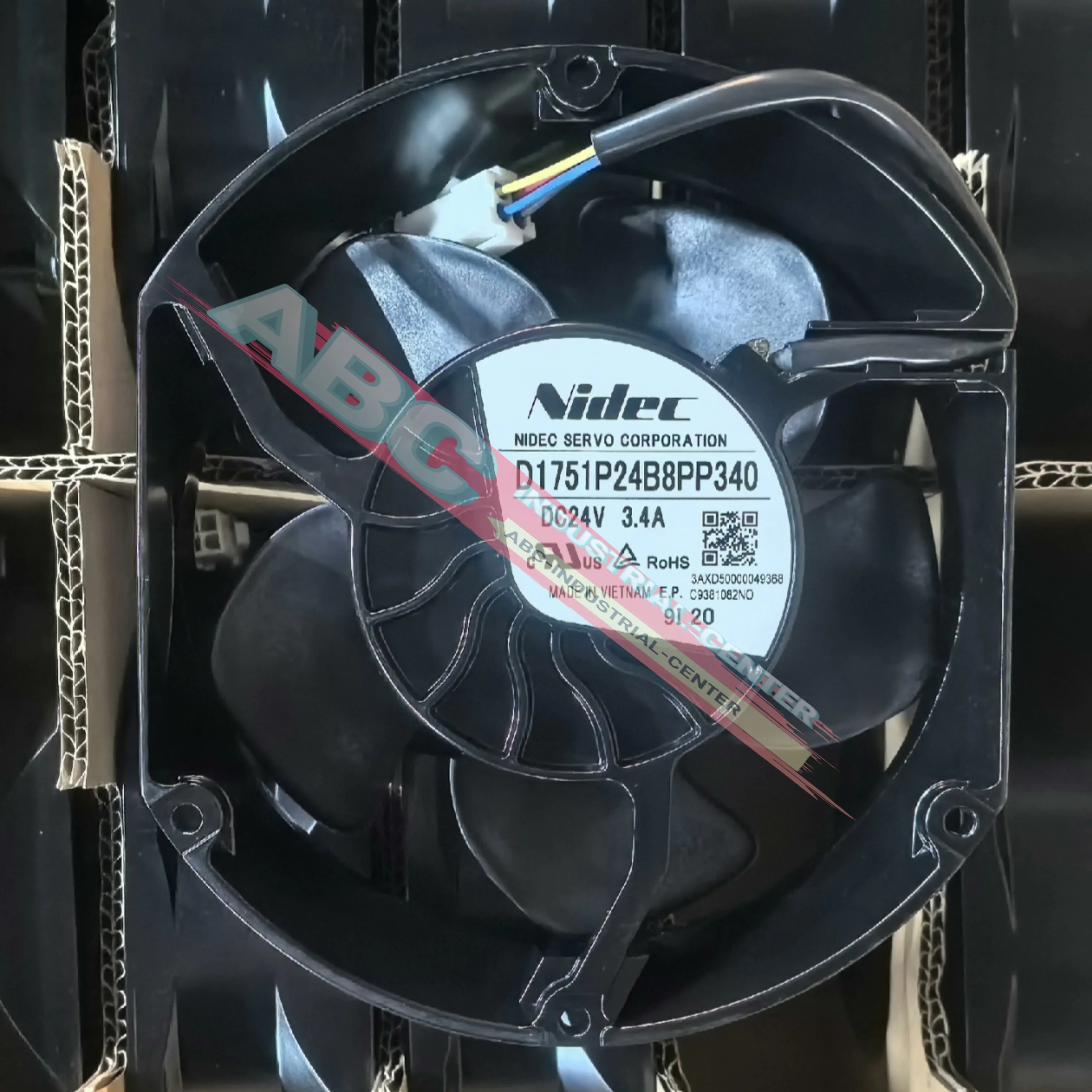 

Вентилятор охлаждения D1751P24B8PP340 D1751P24B8PP356 совершенно новый