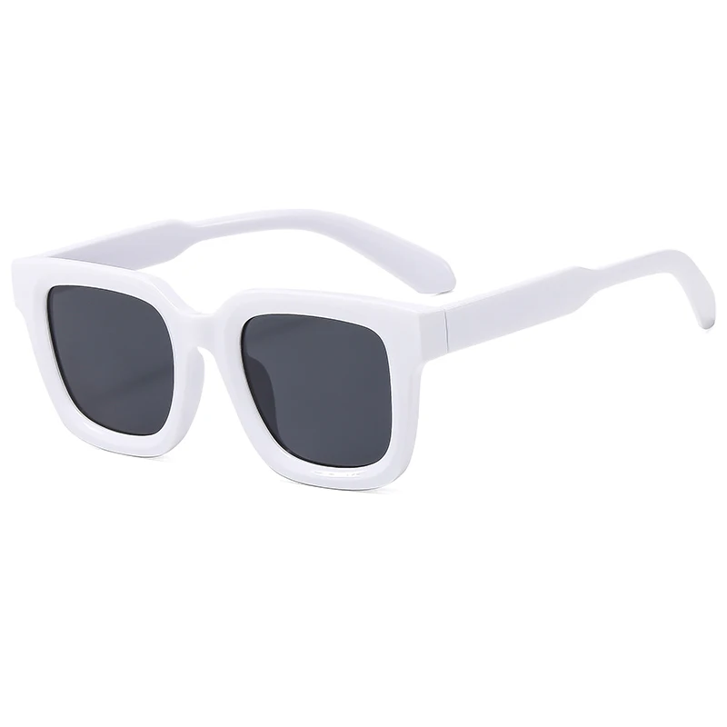 Fashion Square Sunglasses New Women Retro Shades UV400 Men Trending Sun Glasses Sunglasses For Women Men