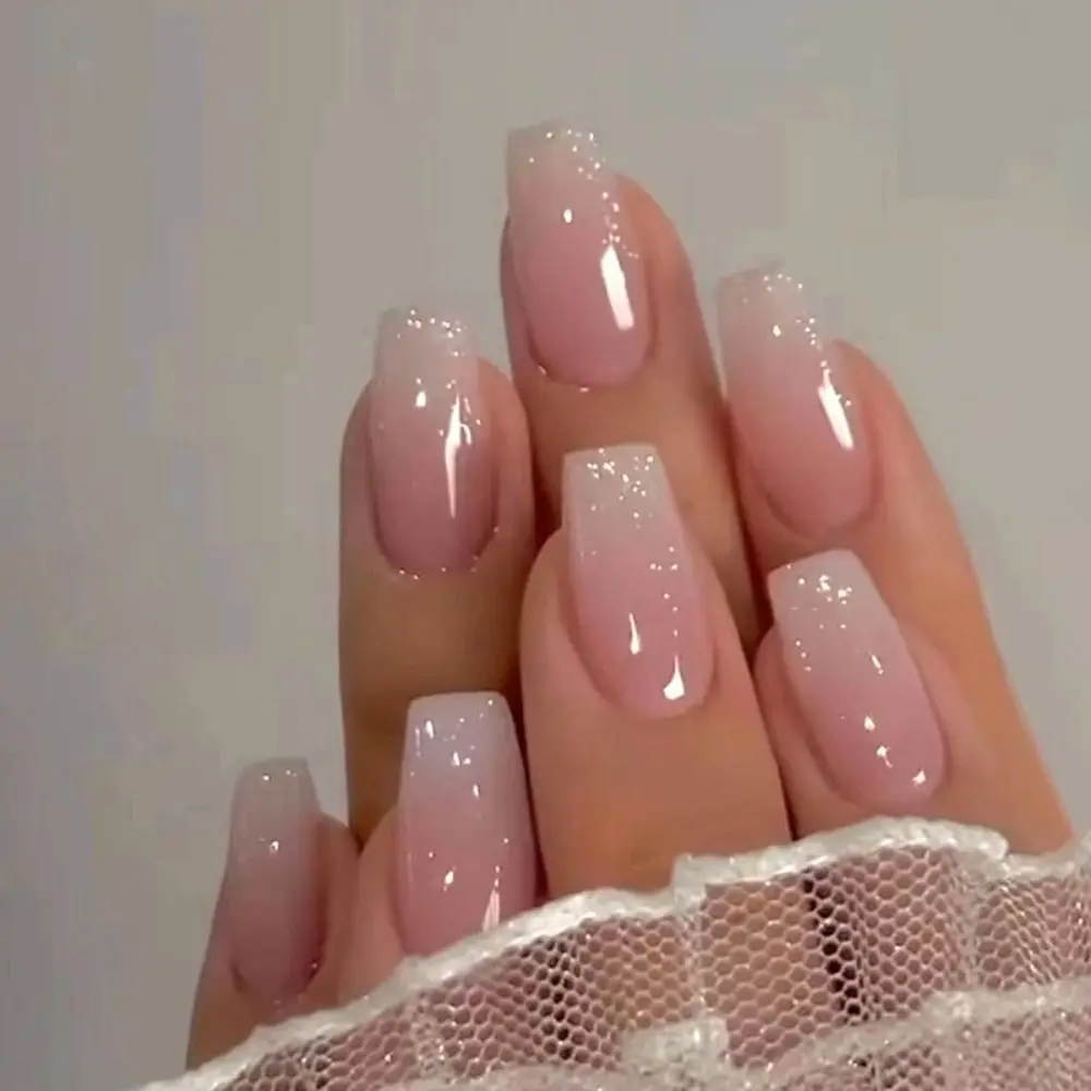 24 Stks/doos Gradiënt Roze Nagel Tips Afneembare Glitter Nep Nagels Lange Ballerina Valse Nagels Volledige Cover Pers Op Nagels Vrouwen Geschenken