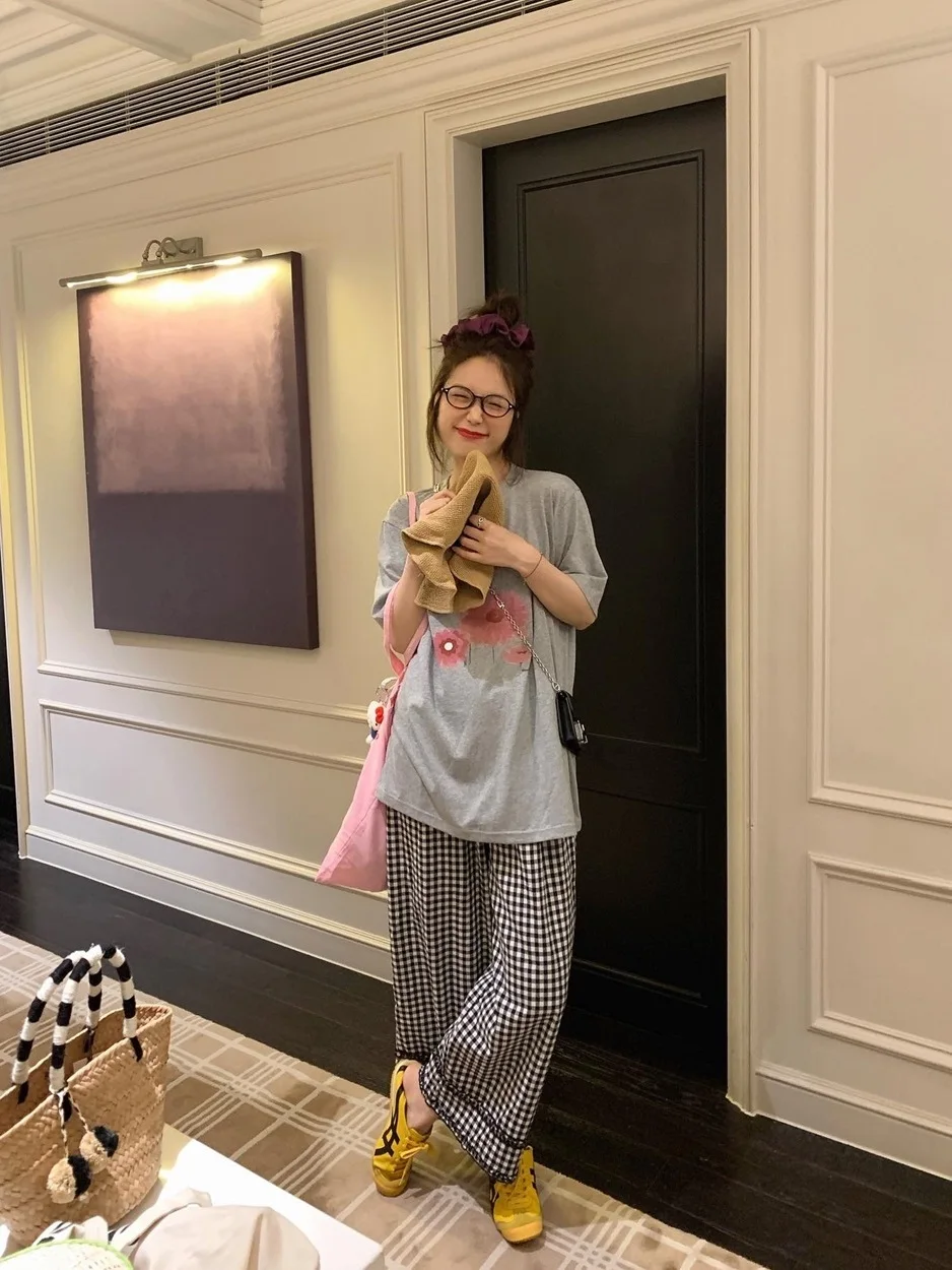 

Loose Fit round Ne ort Sve Printed T-irt Women's Comfortable Feeling Korean Sle Summer Casual Faion Top