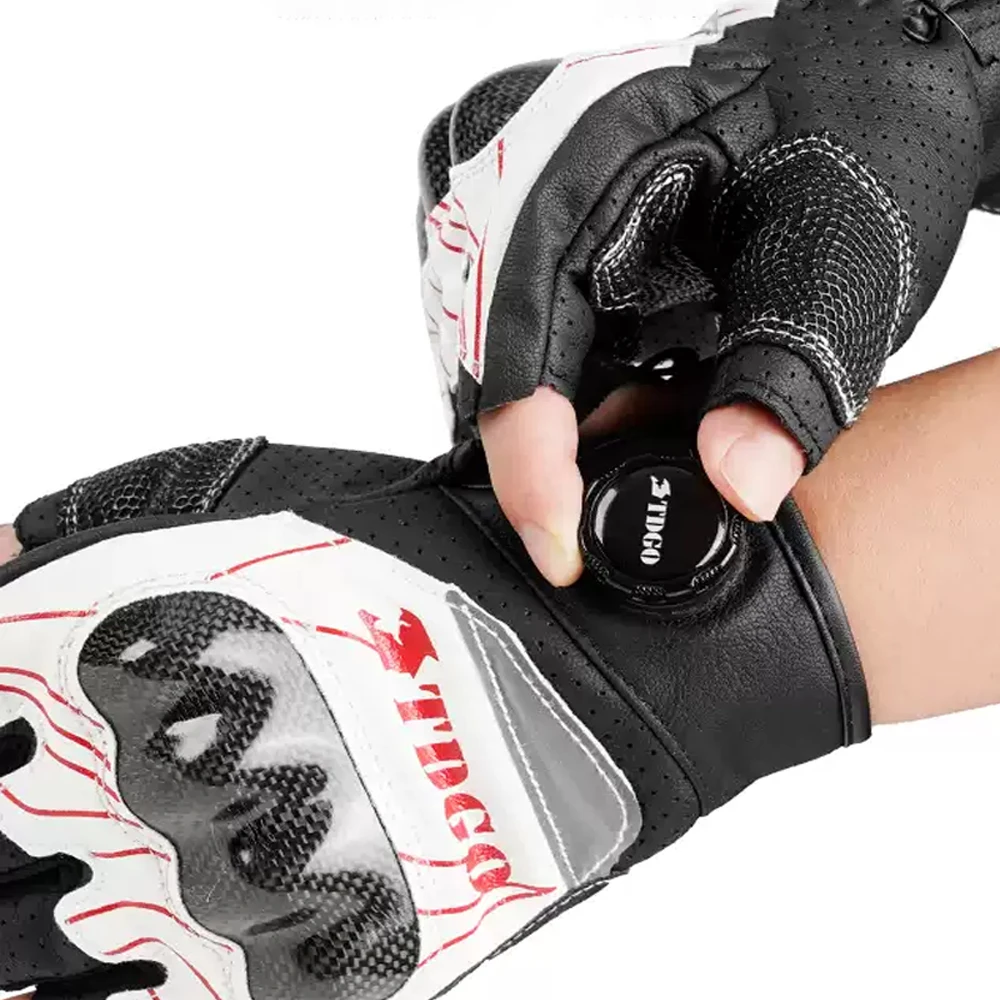 Summer Outdoor Motorcycle Half Finger Gloves Bicycle Riding Breathable Gloves Carbon Fiber Protection Adjustable Buckle Gloves