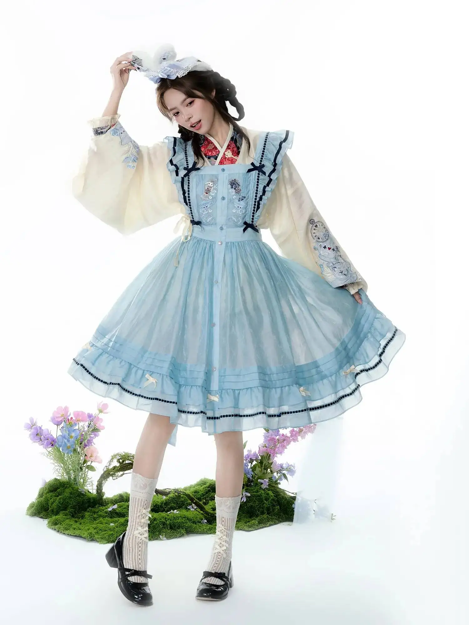 

Wonderland Tea Party Adventure Spring And Summer Princess Lolita Sweet Cross-Collar Pipa Sleeve Chinese Hanfu Style Lolita Dress