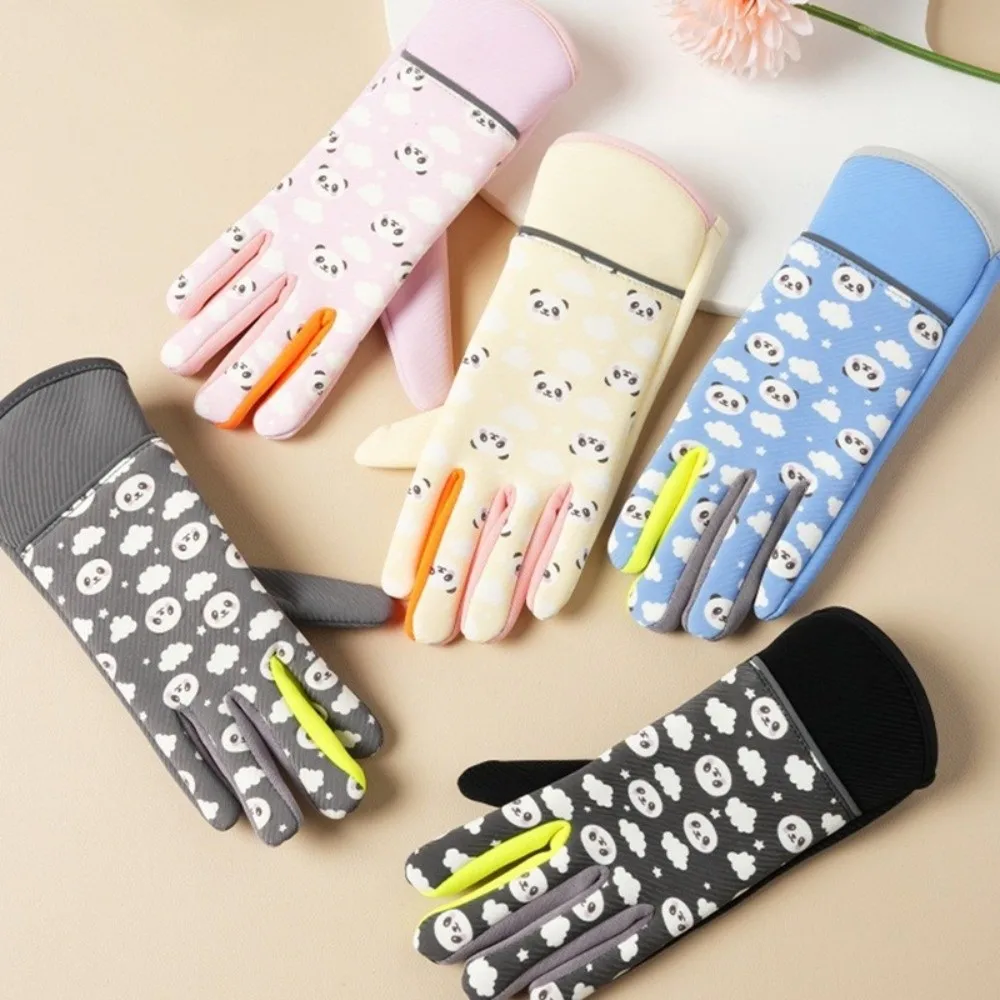 New Panda Print Winter Gloves Windproof Warm Children Gloves Waterproof Elastic Wrist Warm Mittens Cold Weather Wear