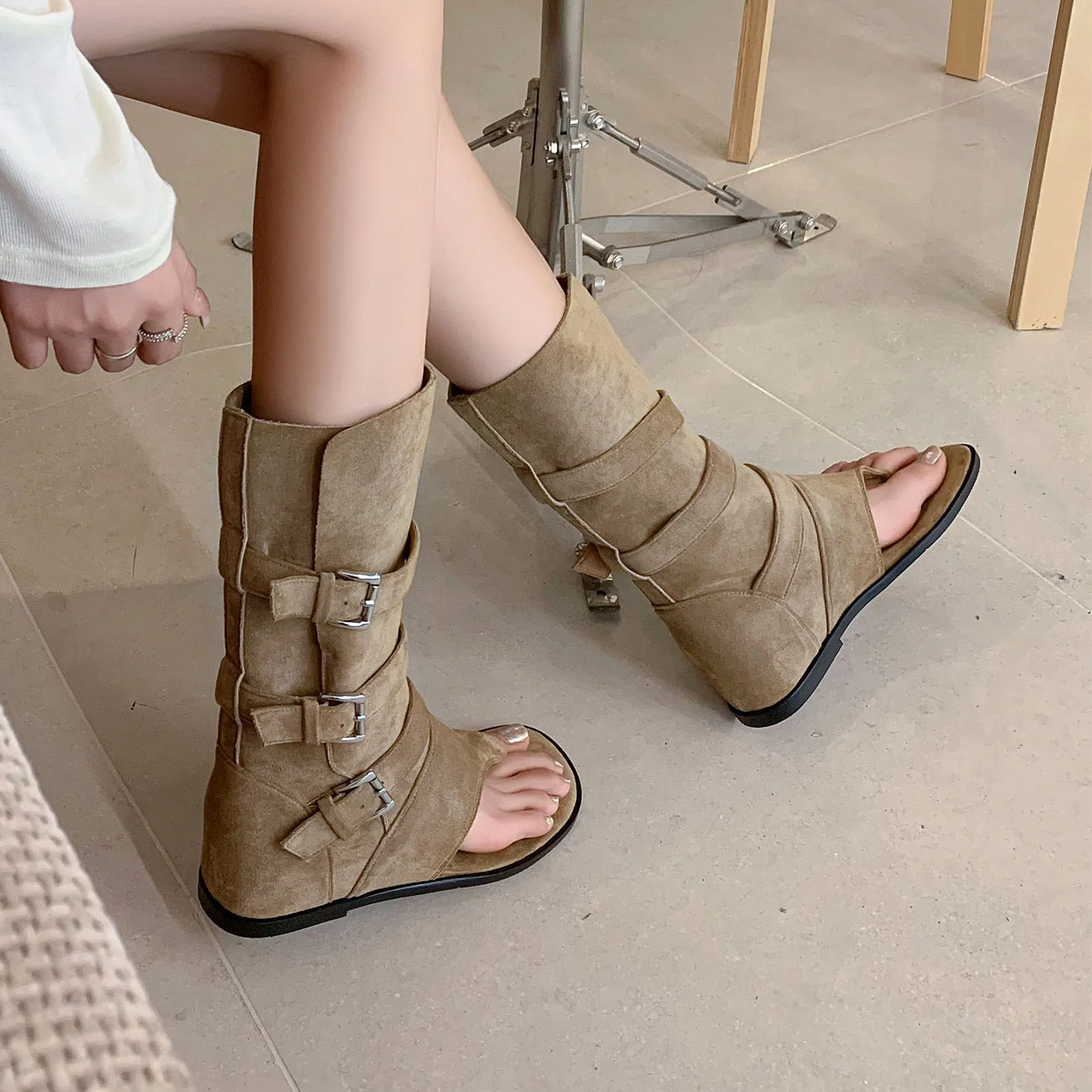 

Arden Furtado 2025 Summer Pinch toe Wedges suede Mid-Calf boots Round toe Belt buckle Middle heel Cool boots Large size boots