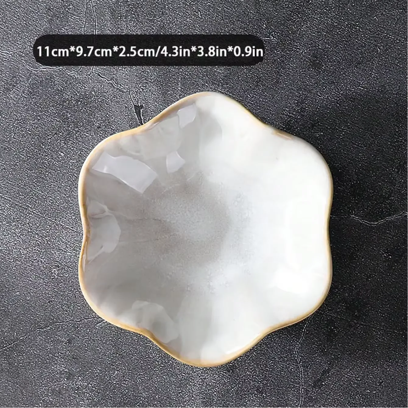 Elegant Ceramic Trinkets Dish for Jewelry Display