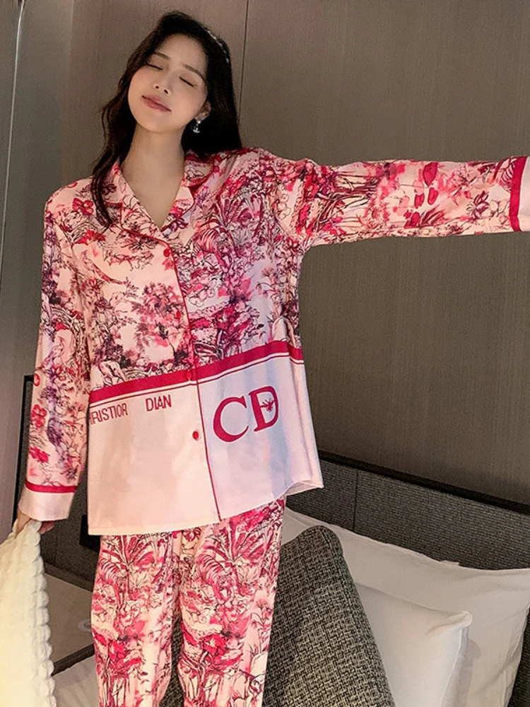 Fashion Printed Ice Silk Pajamas Women\'s Spring  Autumn New Satin Outer Wearing Home Clothes Loose Comfortable Pajamas Suit